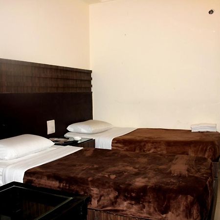 Aman Deluxe Hotel Új-Delhi Kültér fotó