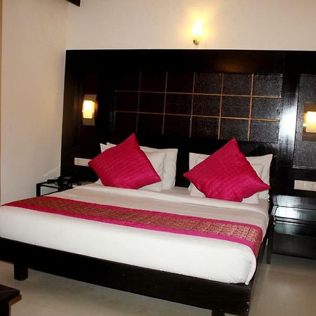 Aman Deluxe Hotel Új-Delhi Kültér fotó