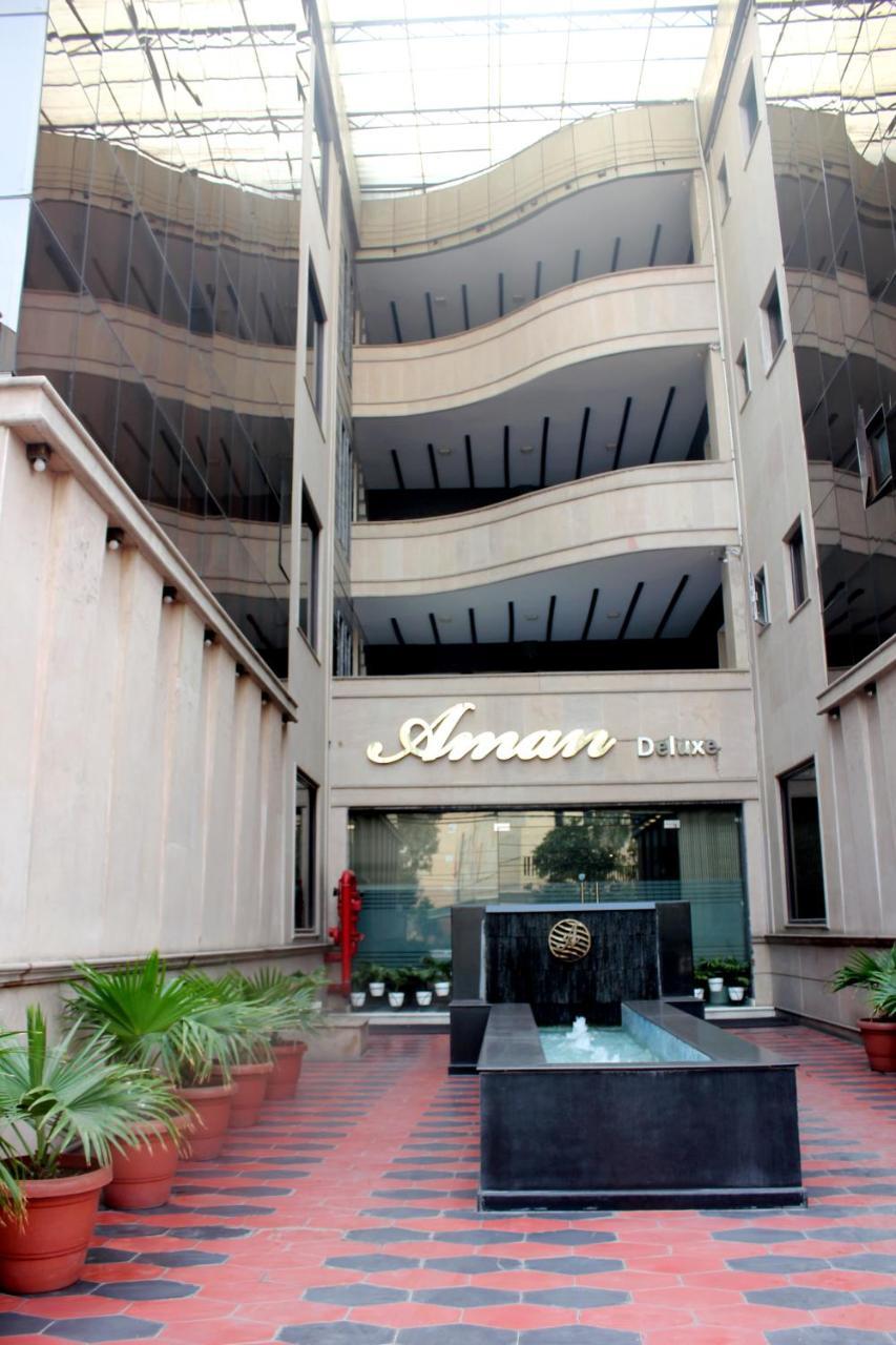 Aman Deluxe Hotel Új-Delhi Kültér fotó