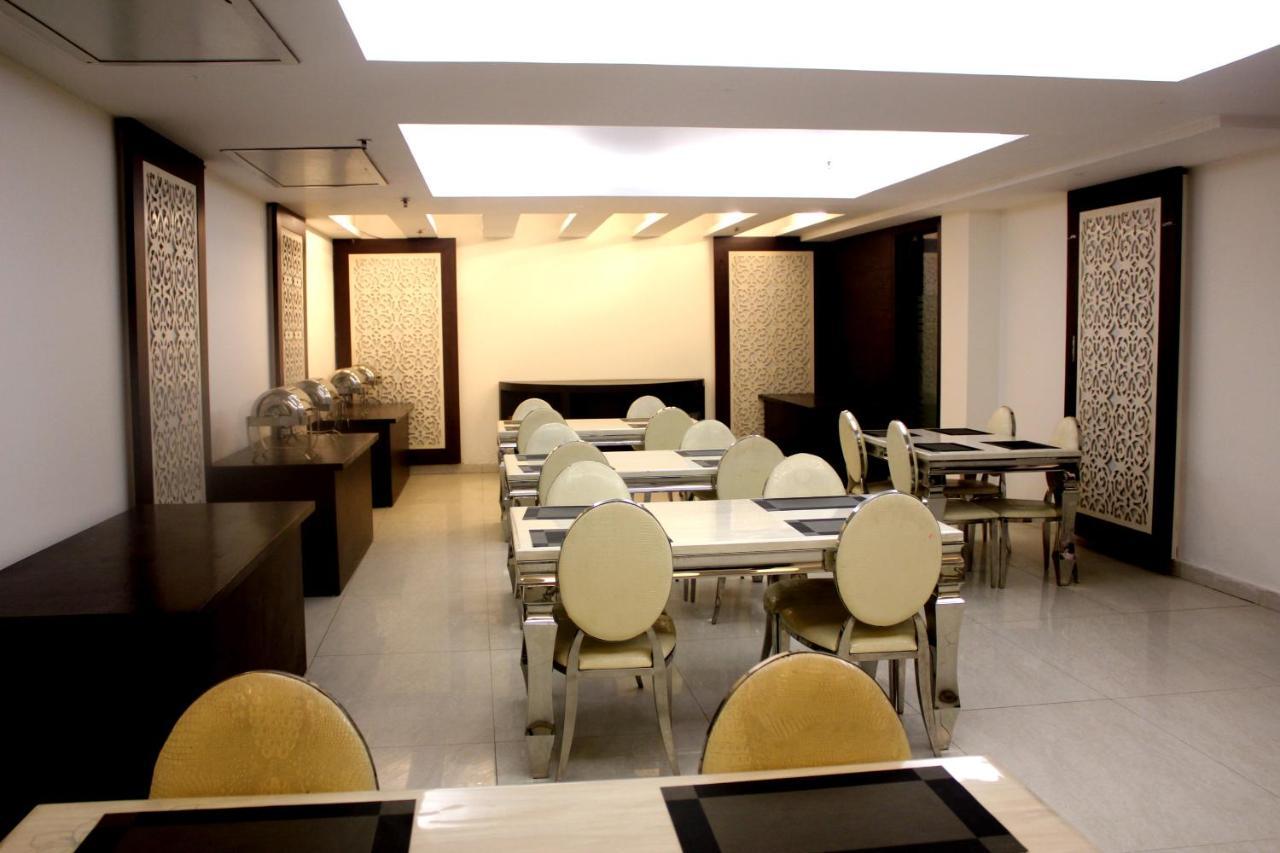 Aman Deluxe Hotel Új-Delhi Kültér fotó