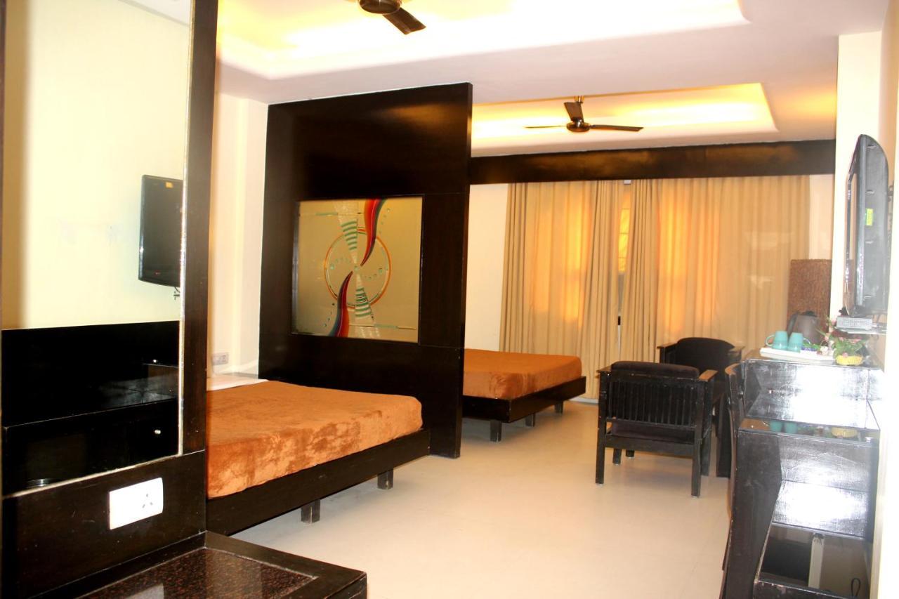 Aman Deluxe Hotel Új-Delhi Kültér fotó